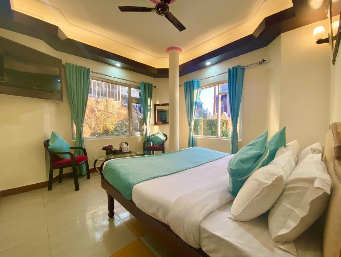 Riversun Hotel Mall Road Mussoorie Exterior foto
