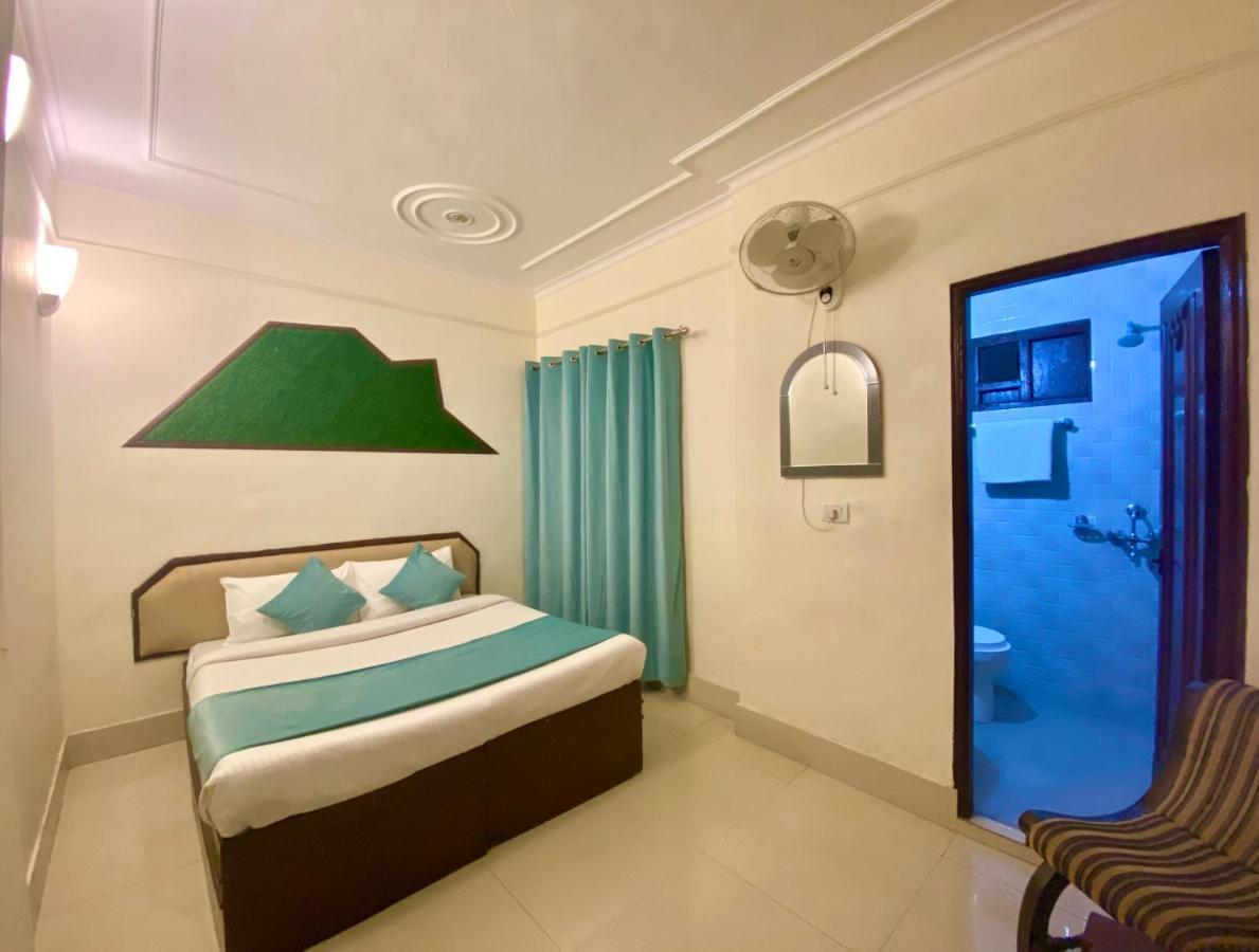 Riversun Hotel Mall Road Mussoorie Exterior foto