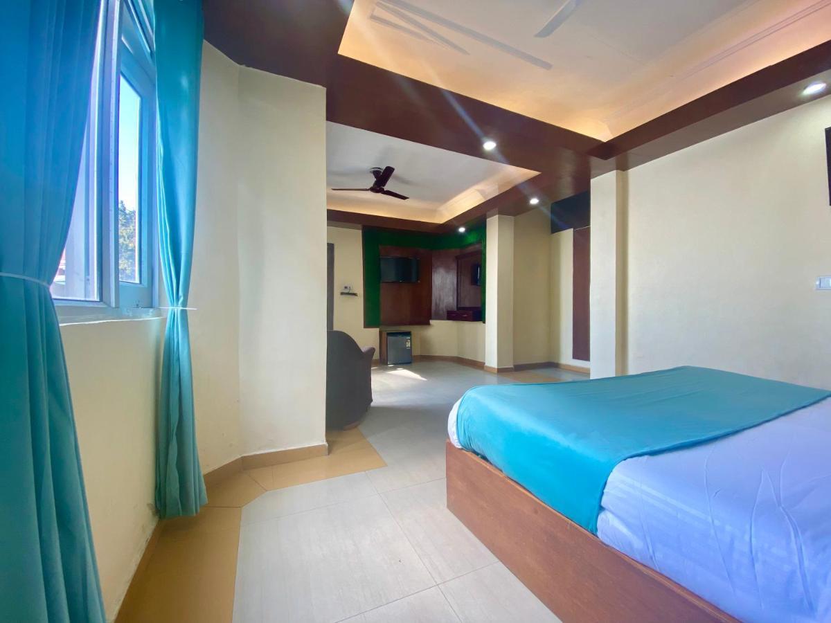 Riversun Hotel Mall Road Mussoorie Exterior foto