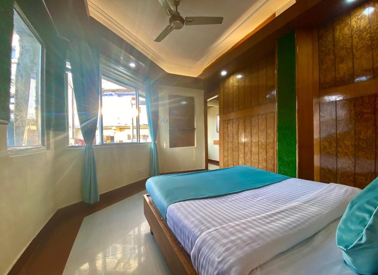 Riversun Hotel Mall Road Mussoorie Exterior foto