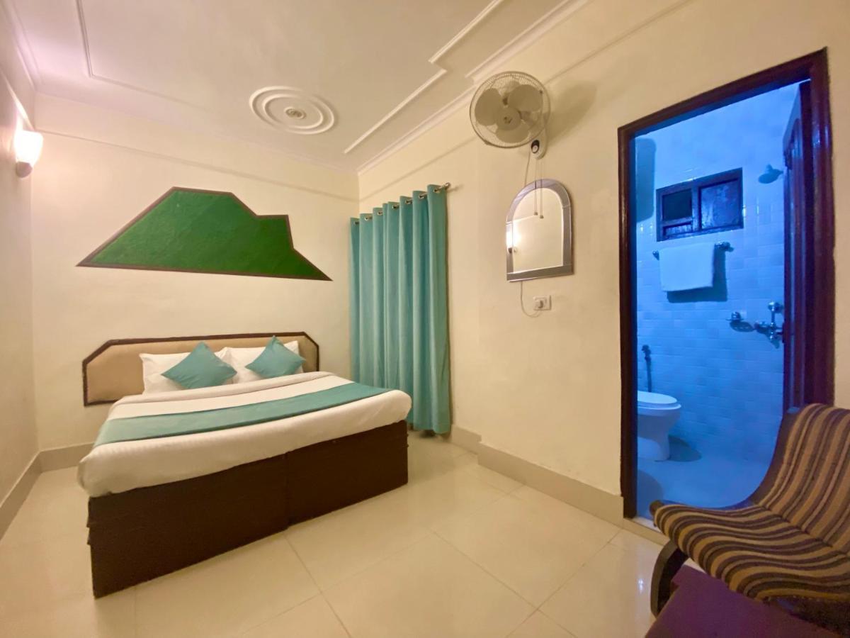 Riversun Hotel Mall Road Mussoorie Exterior foto